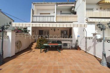 L'Escala - Apartment located about 300m from Riells beach