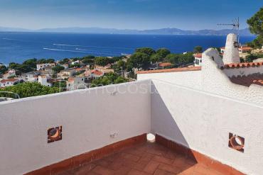 L'Escala - Casa en Montgo con vista al mar