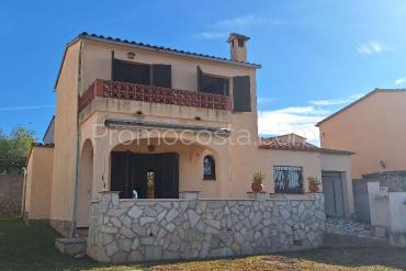 L'Escala - Detached house with private garden