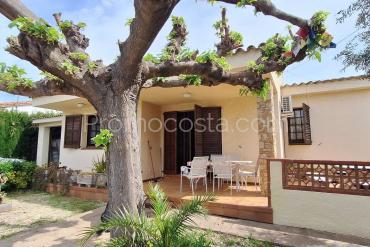 L'Escala - Casa de planta baja con jardín y piscina privada