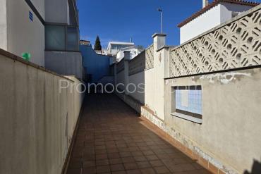 L'Escala - Parking de 51m2 al lado de la playa