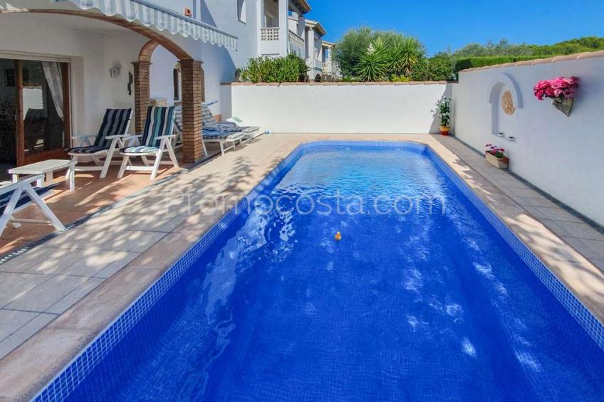 L'Escala, Casa con piscina privada 
