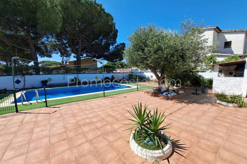 L'Escala, Detached house with private pool 