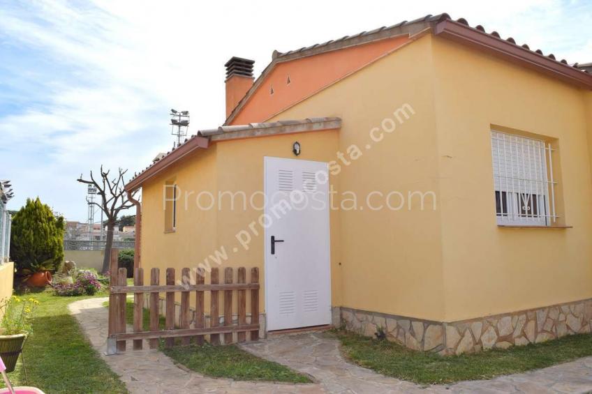 L'Escala, Ground floor house with 3 bedrooms