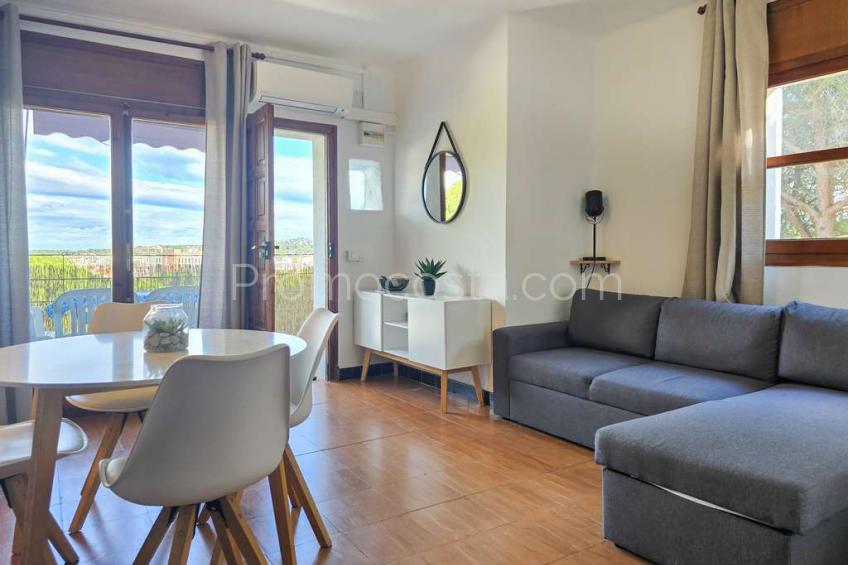 L'Escala, Apartamento con vistas cerca de la playa