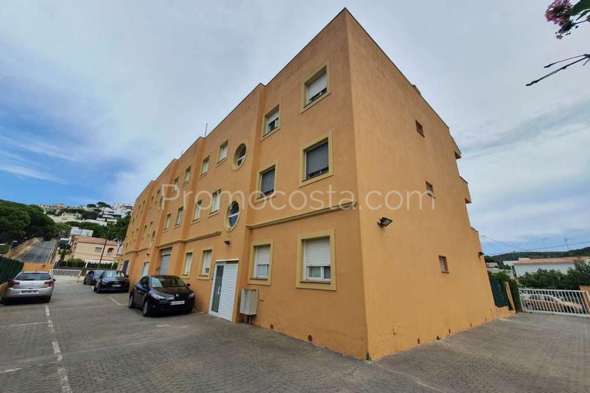 L'Escala, Ático tipo dúplex al lado de la playa de Montgo