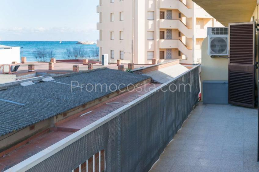 L'Escala, Apartamento a 100m de la playa de Riells