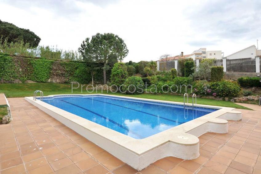 L'Escala, Apartamento con vista al mar