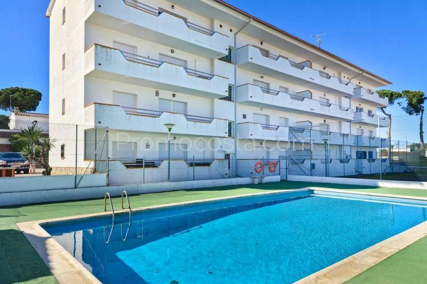 L'Escala, Apartment located about 500m from Riells beach