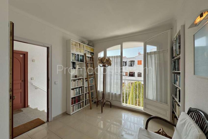 L'Escala, Duplex with sea views and communal pool