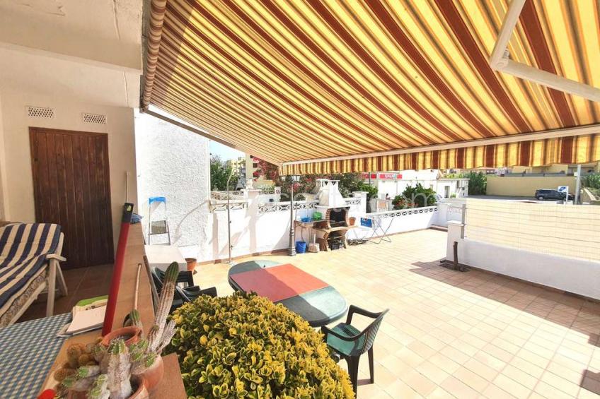 L'Escala, Apartment located about 300m from Riells beach