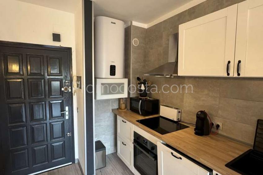 L'Escala, Apartment located at 50 meters from Riells Beach