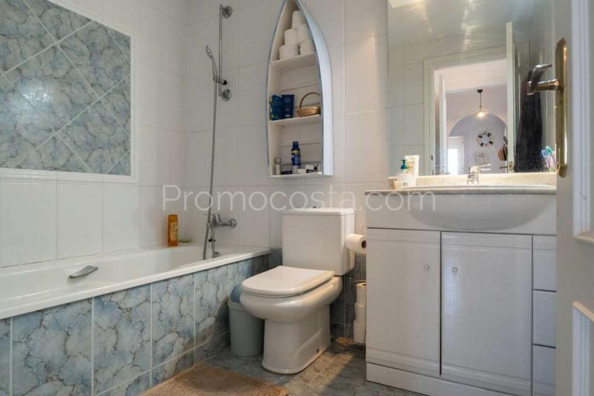 L'Escala, Apartamento con vistas al mar