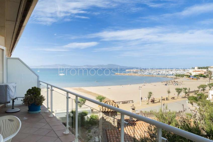 Apartamento con vistas al mar