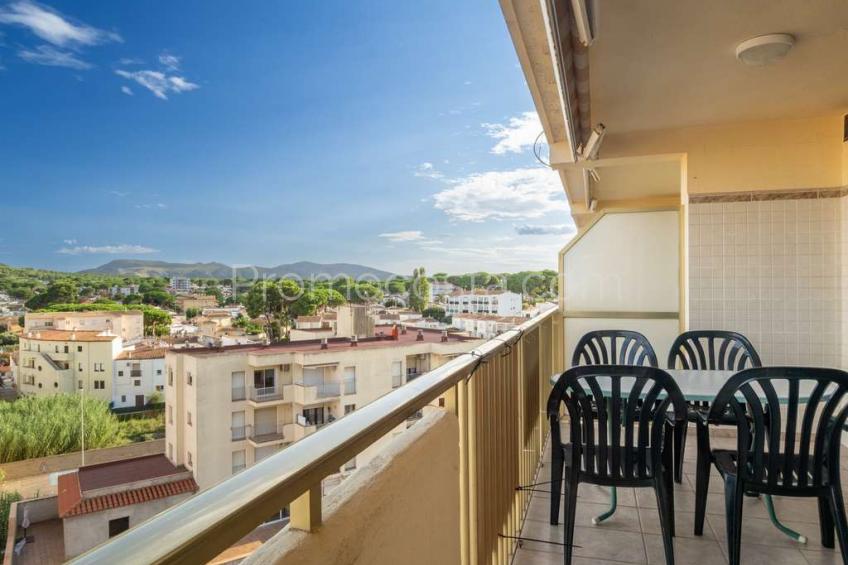 L'Escala, Apartamento con vistas al mar