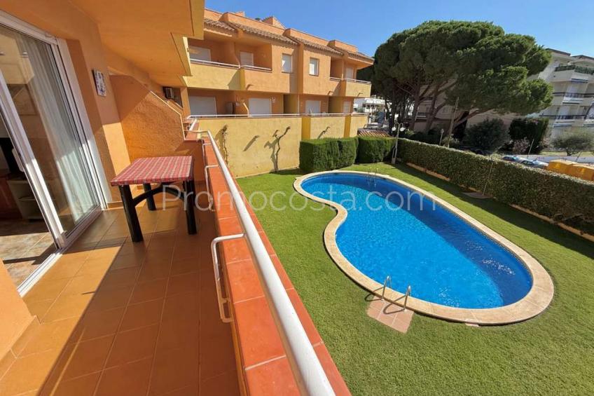 L'Escala, Apartamento con  licencia turística, a 100m de la playa de Montgó