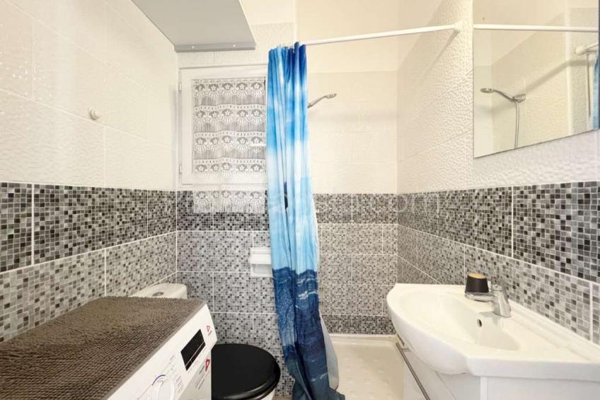 L'Escala, Apartamento situado a unos 200m de la playa de Riells