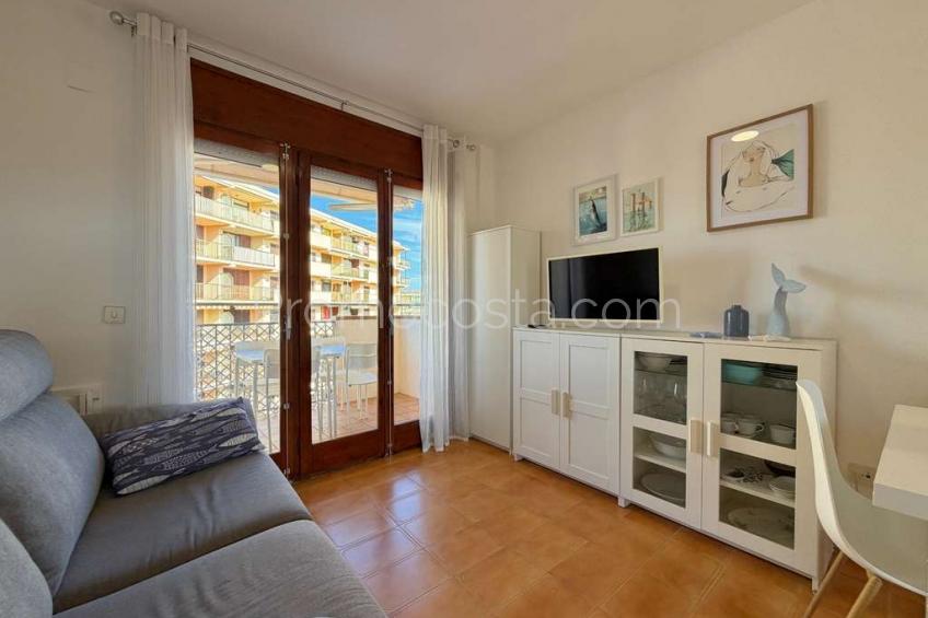 L'Escala, Apartamento con vistas al mar