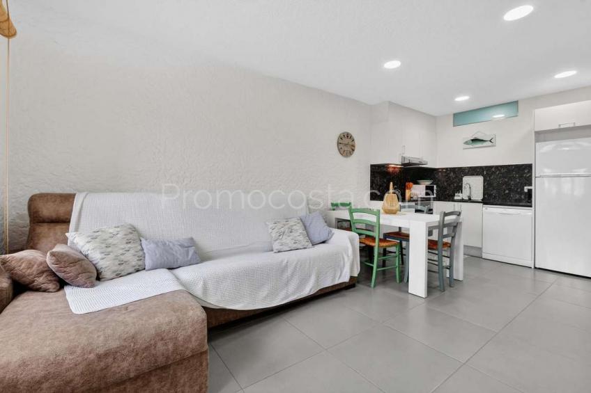 L'Escala, Apartamento a 30m de la playa de Riells