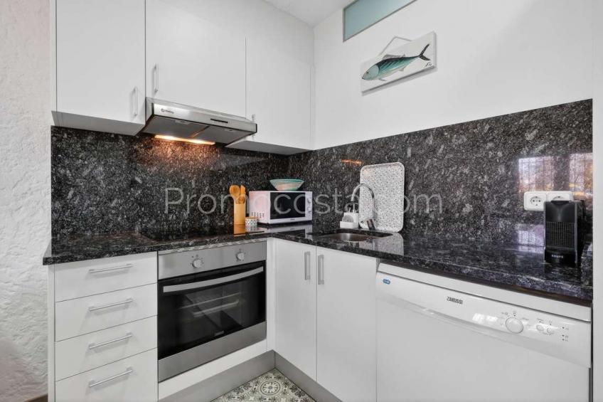 L'Escala, Apartamento a 30m de la playa de Riells