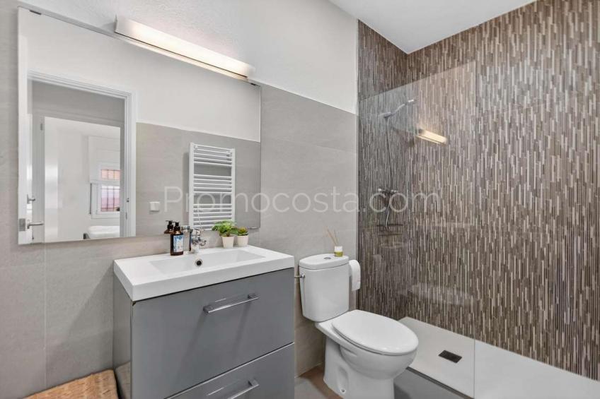 L'Escala, Apartamento a 30m de la playa de Riells