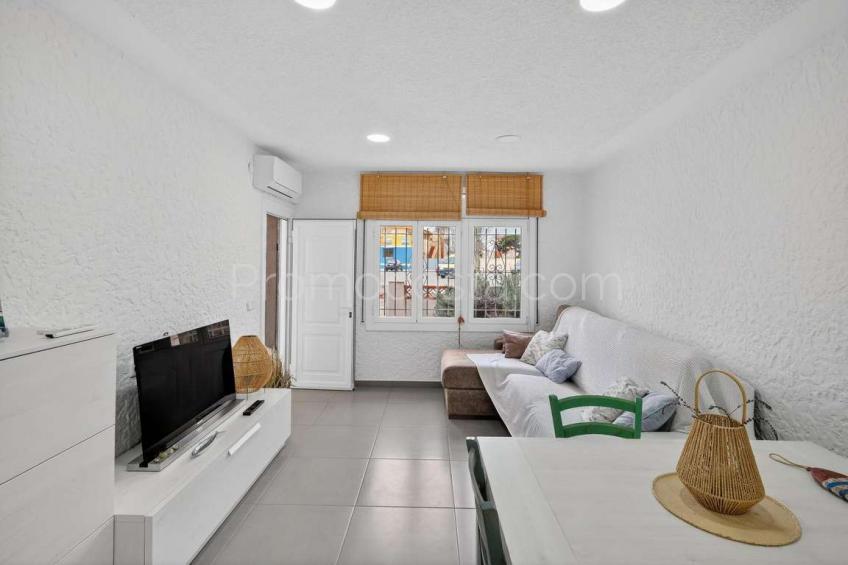 L'Escala, Apartamento a 30m de la playa de Riells