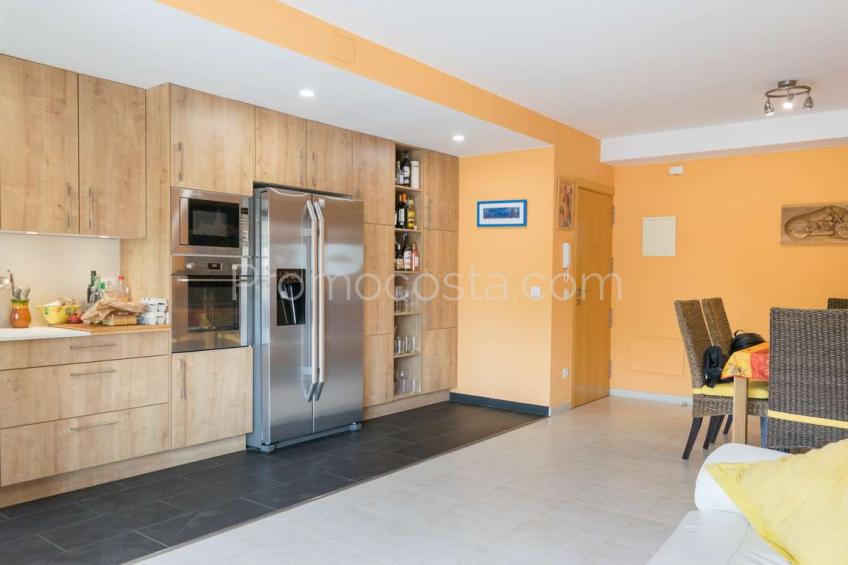 L'Escala, Duplex situé à environ 650 mètres de la plage de Riells