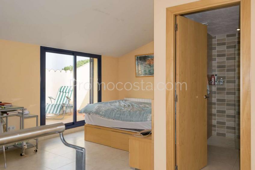 L'Escala, Duplex situé à environ 650 mètres de la plage de Riells