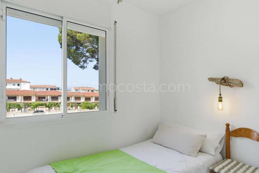 L'Escala, Apartamento con piscina comunitaria