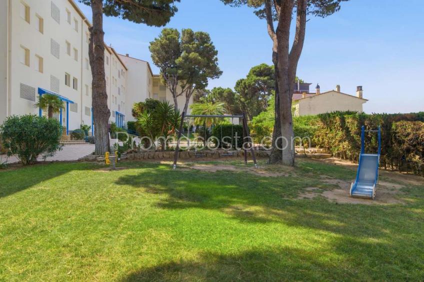 L'Escala, Apartamento con piscina comunitaria