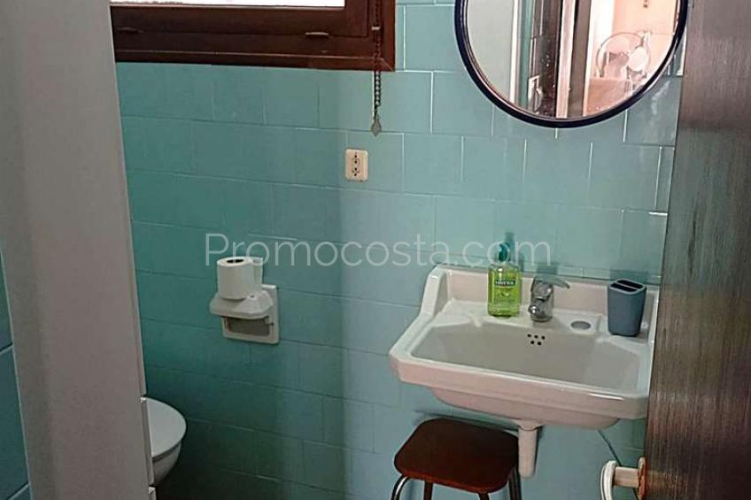 L'Escala, Apartamento situado a unos 350m de la playa de Riells