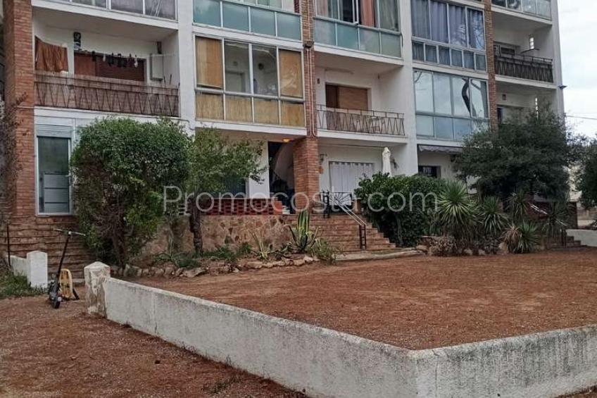 L'Escala, Apartamento situado a unos 350m de la playa de Riells
