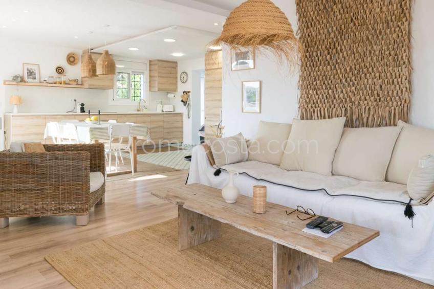 L'Escala, Magnifica casa independiente con vistas al mar y licencia turística