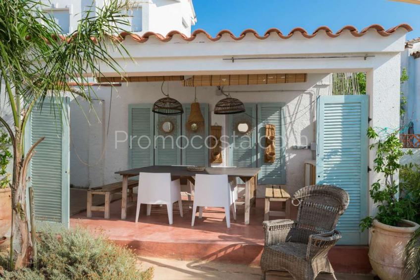 L'Escala, Magnifica casa independiente con vistas al mar y licencia turística