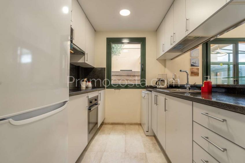 L'Escala, Casa con jardin y piscina privada, situada a unos 400m de la playa de Riells