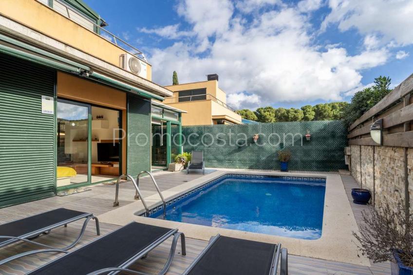 L'Escala, Casa con jardin y piscina privada, situada a unos 400m de la playa de Riells