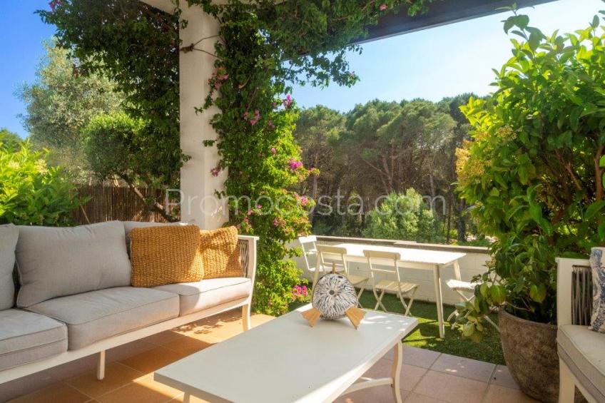 L'Escala, Casa con jardín y piscina privada