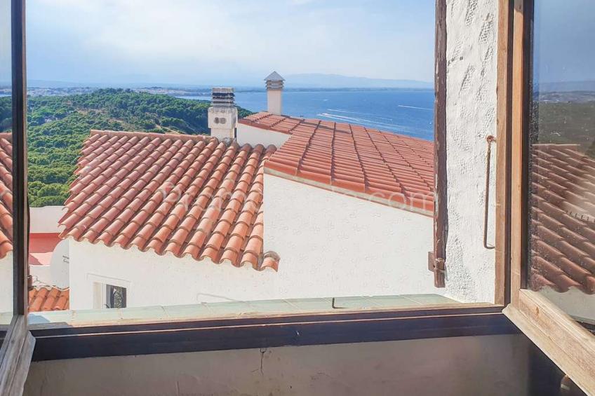 L'Escala, Casa en Montgo con vista al mar