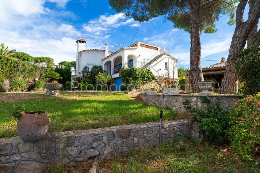 L'Escala, Detached house with garden and private pool