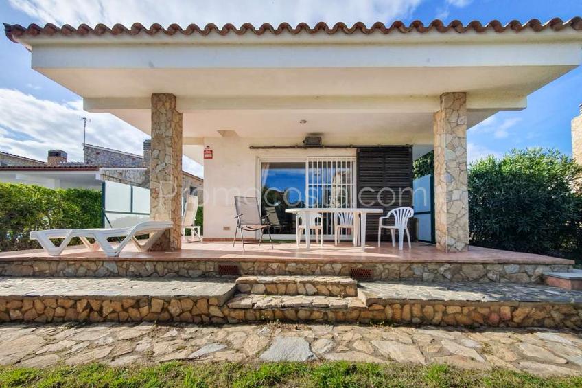 Casa con jardín a 100m playa Sant Marti d´Empuries