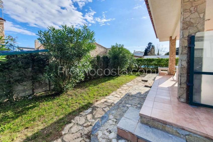 L'Escala, Casa con jardín a 100m playa Sant Marti d´Empuries