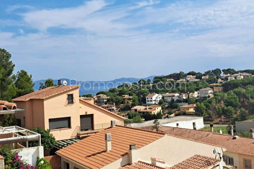 L'Escala, Casa adossada situada a uns 1300m de les platges d´Empúries