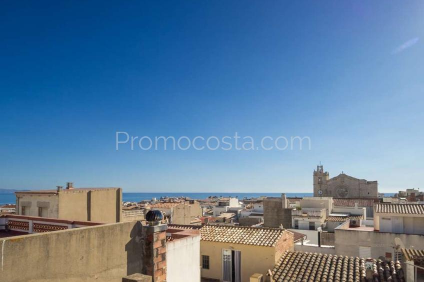 L'Escala,  House with 4 bedrooms and garage in the Old Town