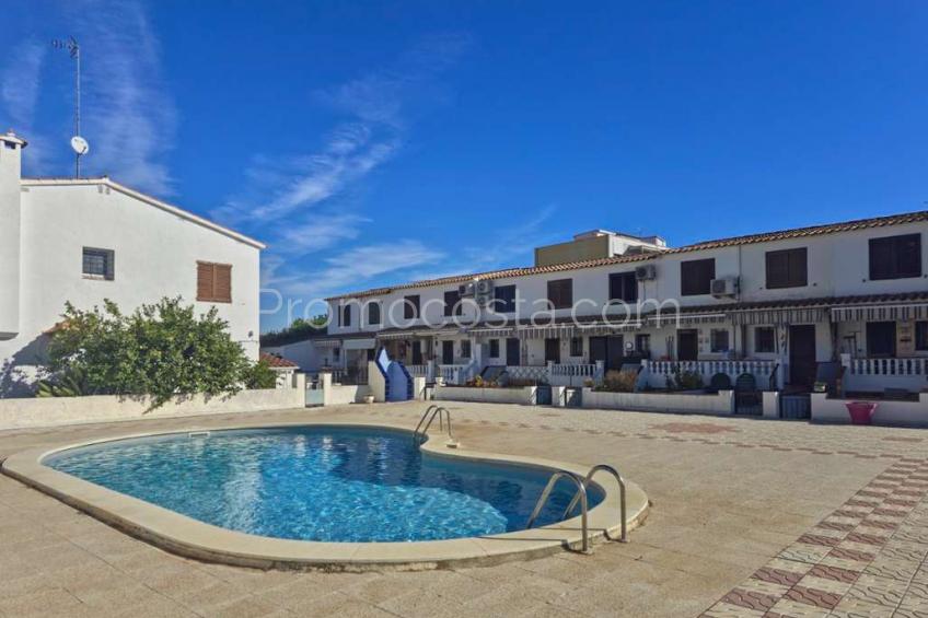 L'Escala, Maison avec piscine commune 