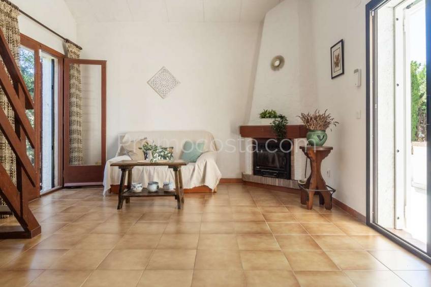 L'Escala, Casa con jardín privado, situada a unos 950 metros de la playa de Riells