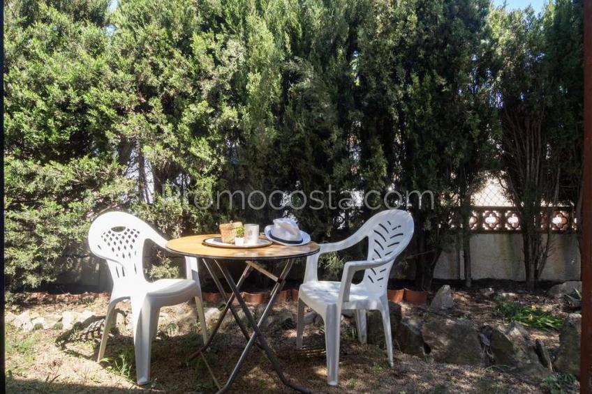 L'Escala, Casa con jardín privado, situada a unos 950 metros de la playa de Riells