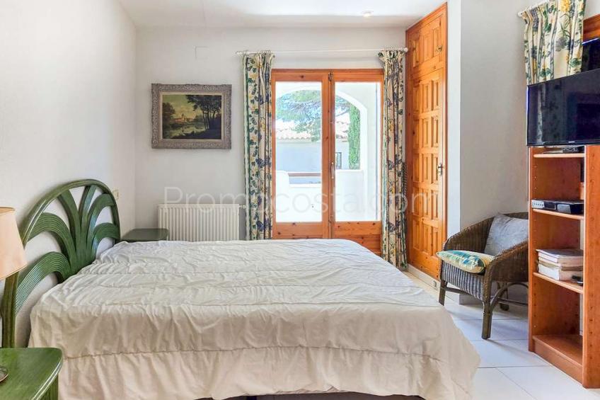L'Escala, Casa con vistas al mar y jardín privado