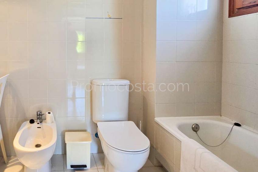 L'Escala, Casa con vistas al mar y jardín privado