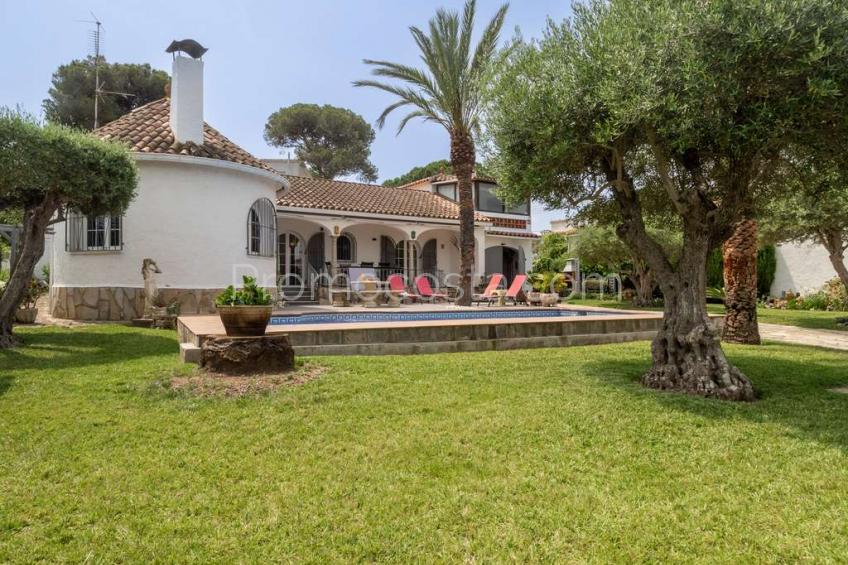 L'Escala, Maison avec licence touristique.