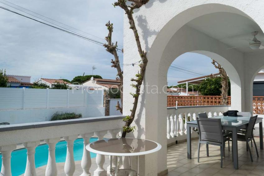 L'Escala, Muy bonita casa de planta baja, con jardín y piscina privada